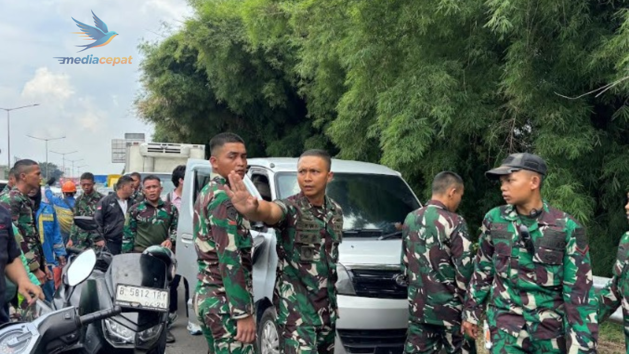 2 Pelaku Begal dan Tabrak Lari Diamankan Prajurit TNI AD di Tol Kebon Jeruk